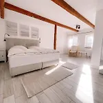 Idyllisches Grosses 아파트 *