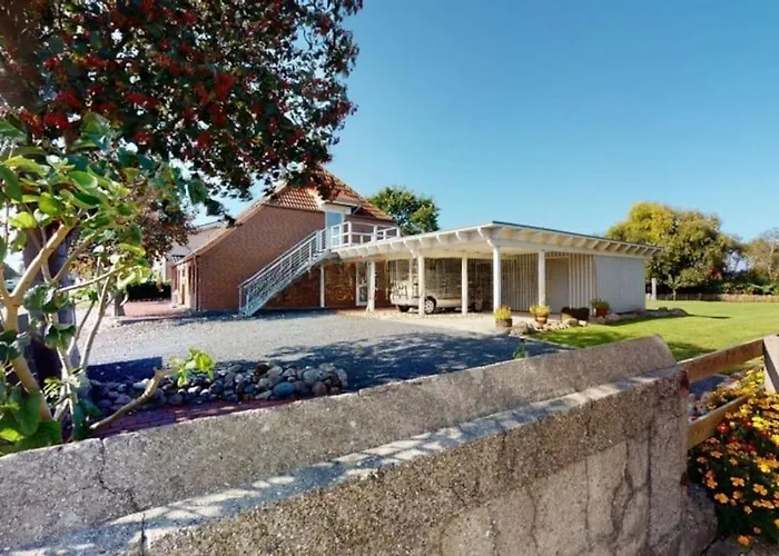 Idyllisches Grosses Apartment Fehmarn